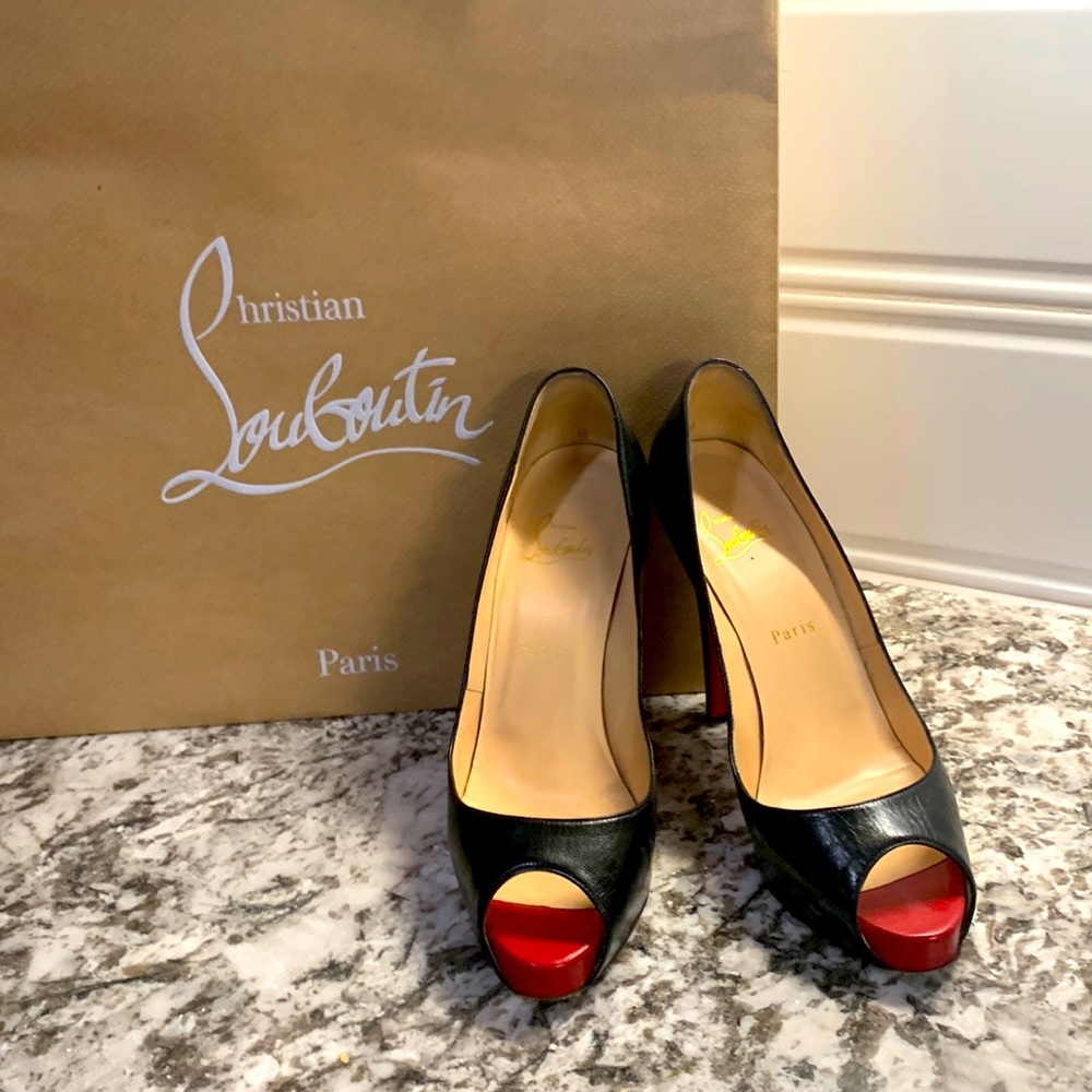 Authentic Christian Louboutin Very Prive Black Heels with Red Peep Toe Size 38.5